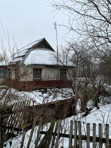 Житловий будинок із зем.діл 8 сот. + город 8 сот.