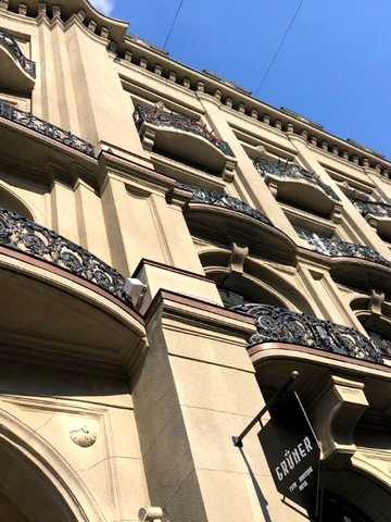 Продаю квартиру двокімнатну, центр м.Львів