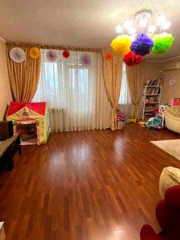 Продаж 3-кімнатної квартири на Печерську!