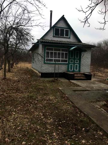 Дача в смт Ладан