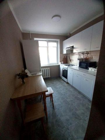 Продаж 3 кім. кв на Митниці