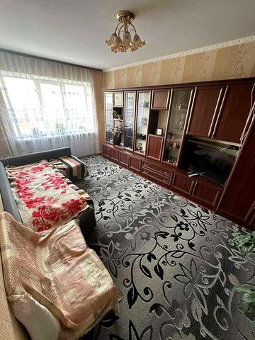 5-кімнатна квартира