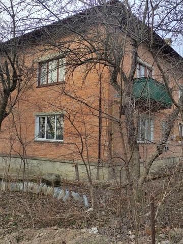 Продам трьохкімнатну квартира у центрі смт. Віньківці ЖК Центр