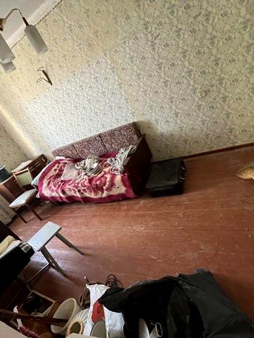 Продам двухкомнатную квартиру в центре Залютино