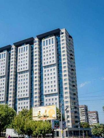 Продам 2к квартиру в ЖК Кировский Центр ЖК Кировский