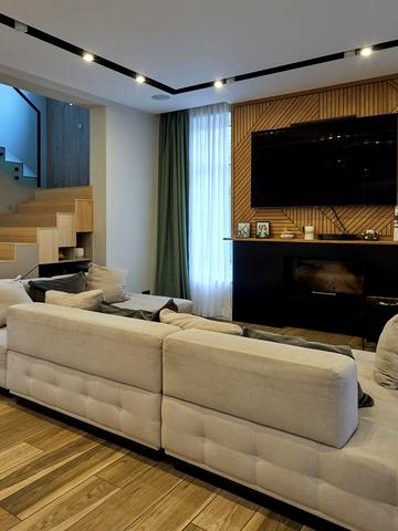 Садова вул.