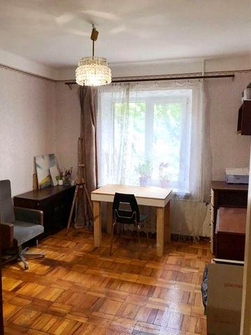 3к квартира с раздельными комнатами, на Малом рынке