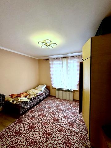 Райдужна вул., 22/7