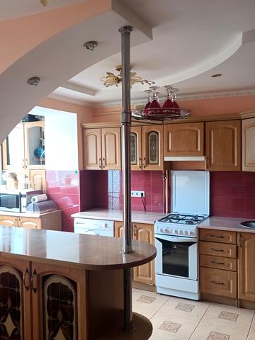 Стебницька вул., 76