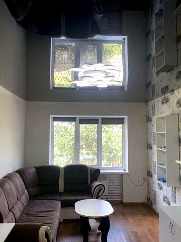 2-х комнатная в р-не кинотеатра