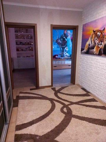 Продам 3к.кв метро  Героев Труда