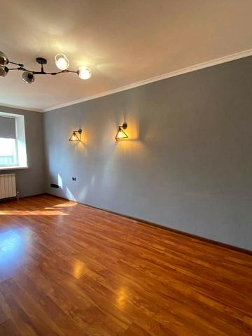 Богдана Хмельницького просп. (Героїв Сталінграда), 110