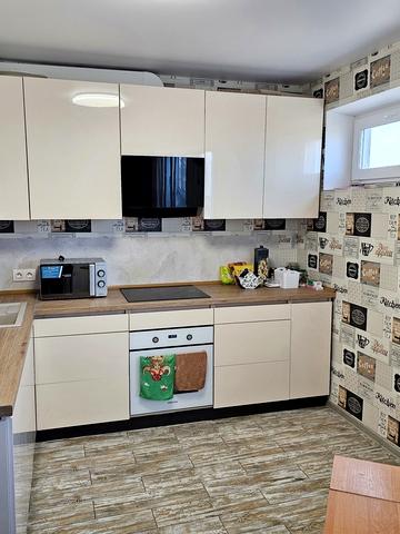 Миколи Міхновського вул. (Щербини), 2