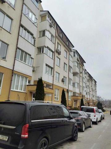 Однокімнатна студія дворівнева Київська обл. ЖК Затишне містечко