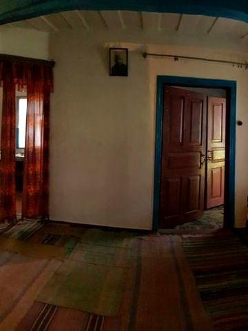 Будинок в Смілянському районі біля річки