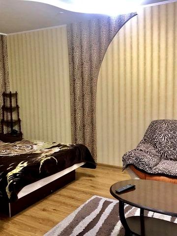 Помесячно Квартира на проспекте!  Интурист