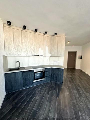 Микільсько-Слобідська вул., 10