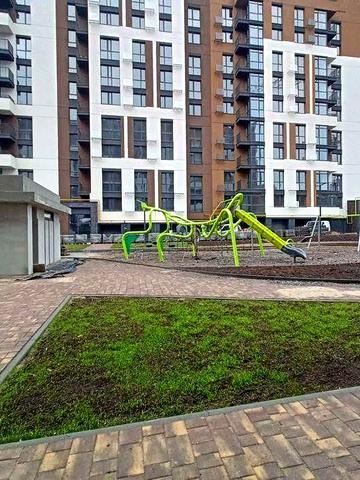 Праведників Світу вул., 21