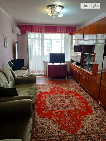 Продаж 3к Квартира Гетьманська (Радянська) вулиця