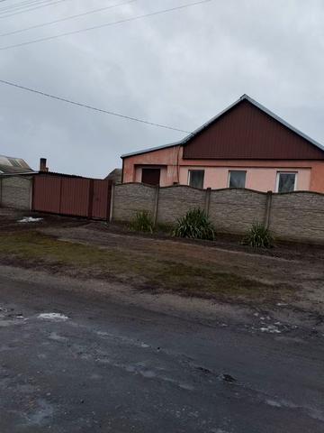 Продам будинок з твердотопливним опаленням