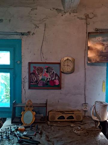 Продам Будинок - Ділянку. В селі Антопіль. 7 км від Рівного