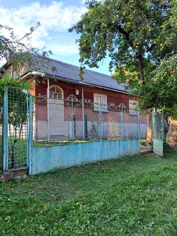 Будинок. Село Верб'яж (Нова Розтока)