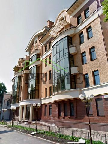 Пилипа Орлика вул. (Паризької Комуни), 24