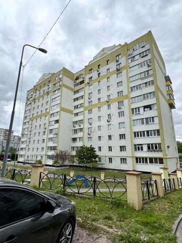 3-х кімнатна р-н Бойова з автономним опаленням.