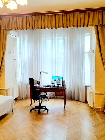 Олеся Гончара вул., 88-Б