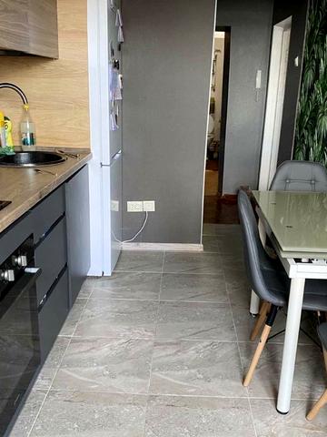 Героїв просп., 1