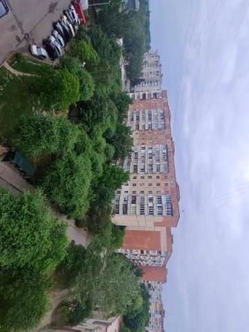 Трехкомнатная крупногабаритная квартира возле Порт Сити