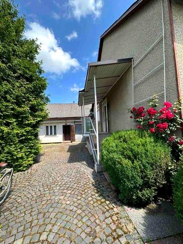 Продається житловий будинок в смт. Вишково