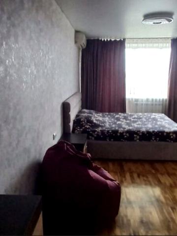 Продаж 1к Квартира Незалежності (Титова) вулиця