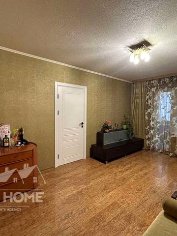 Продаж 4к квартири, вул.  Миропільська, 37В, Дніпровськ р-н м. Київ