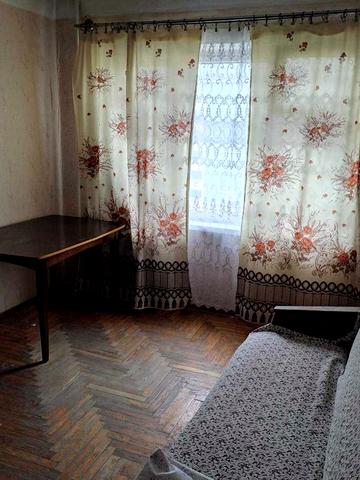 Продам 2х к квартиру, 4/5,  ул. О. Говорухи (ул. Совхозная). Космос.