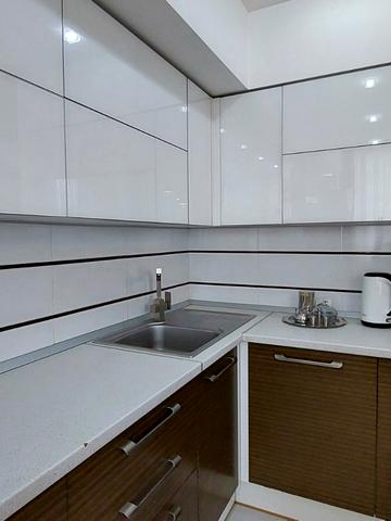 Рельєфна вул., 8