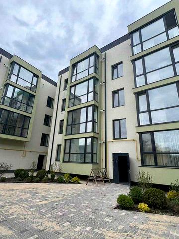 продам 2 кімнатну квартиру біля Книжки