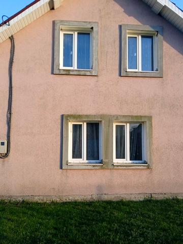 Продаж або обмін будинку