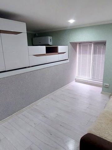 Продам 1-кімнатну квартиру. Вул.Київська,8.