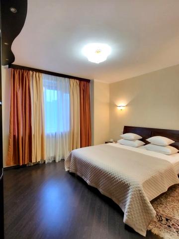 Комфортная 2-х комнатная квартира возле метро