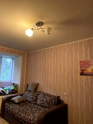 Продаж 2к Квартира Небесної Сотні проспект