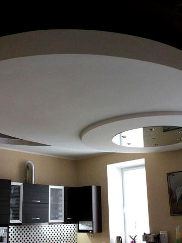 Продам 2к комнатную квартиру, р-н Элит клуба, после капремонта ЖК СІЧ