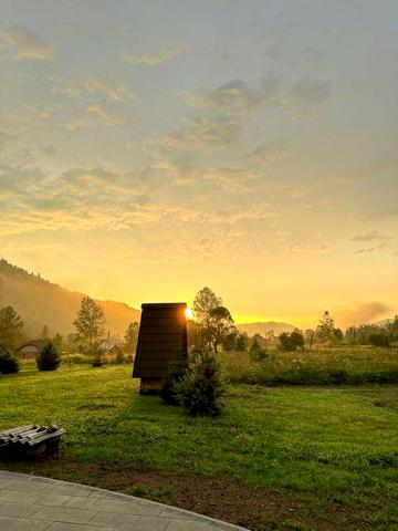 Відпочинок в Карпатах. Оренда котеджа.