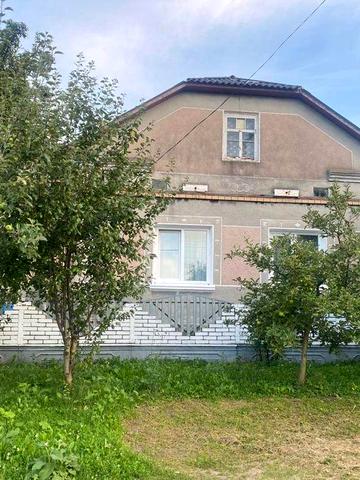 Продам цегляний будинок