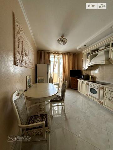 Продаж 3к Квартира Маршала Говорова вулиця