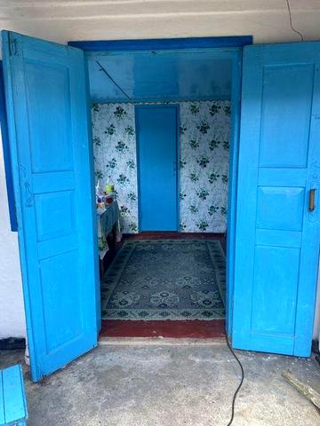 Звягельський район Продам великий цегляний будинок