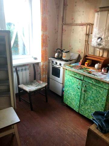 Продам 1 к.кв. в п. Эсхар, центр, 3/5