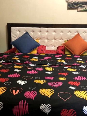 Квартира возле метро Вырлиця