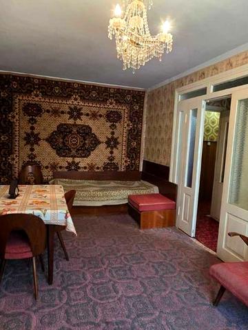 Продам 3-кімнатну квартиру вул. Преображенська