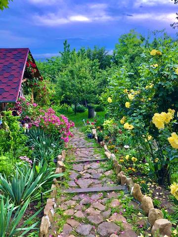 2 провулок Александрі